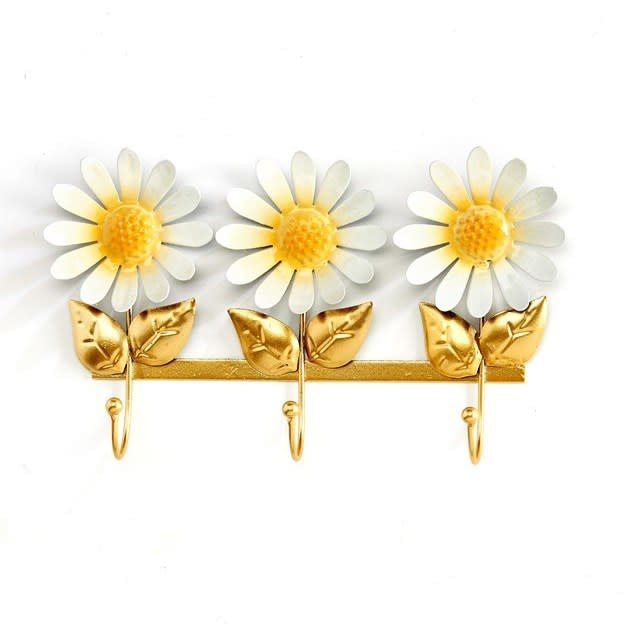  Wall Hook Daisy 3-Hook 10x5 Metal